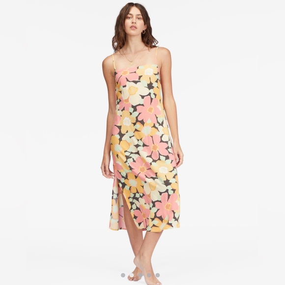 Billabong Dresses & Skirts - Billabong Weekend Waves Midi Dress
